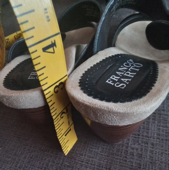 Franco Sarto Black Leather Wedge Heel Sandals - Picture 6 of 8